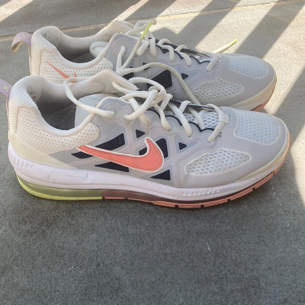 Nike Air Max Summit White/ Crimson Bliss Sz 11 - Picture 5 of 12